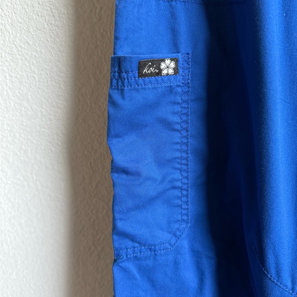 Koi Lindsay Cargo Royal Blue scrub pants sz: Small Tall - Picture 3 of 13